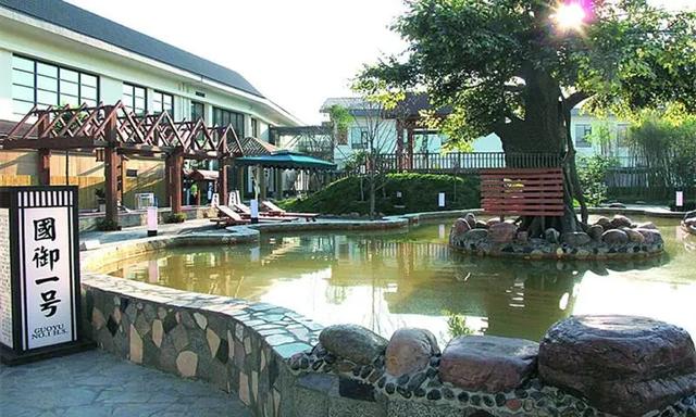 石家庄泡温泉哪里好，石家庄泡温泉哪里好点（元旦小长假石家庄温泉打卡攻略来了）