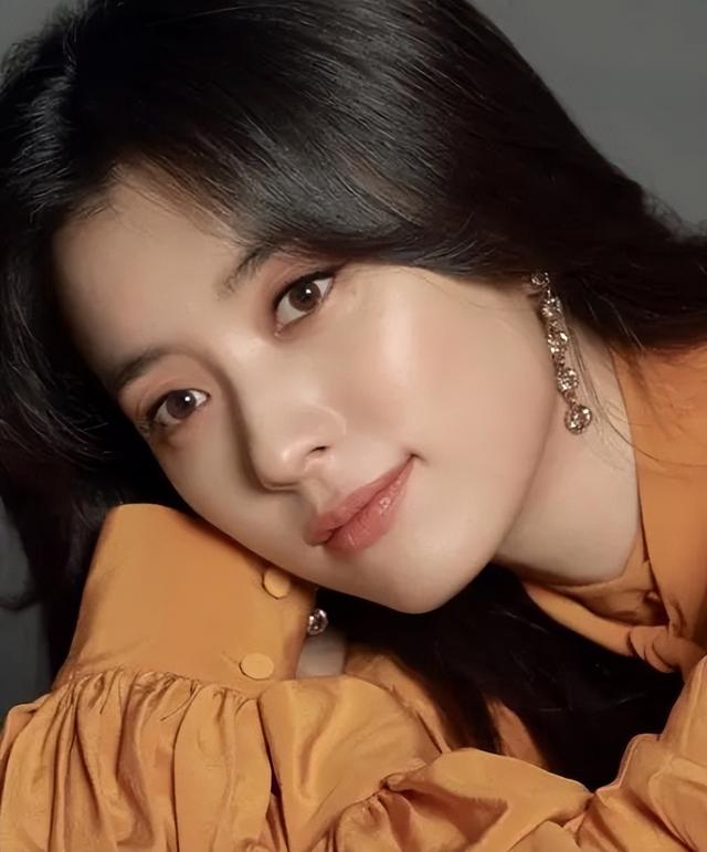 韩国最美十位女星，2023年韩国最美的10大女星