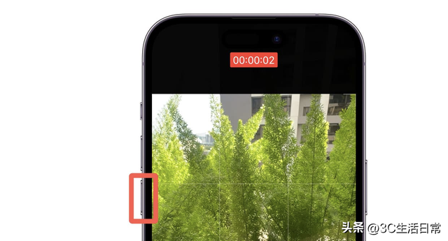 iPhone屏幕快照怎么用，iPhone屏幕快照（iPhone侧边按钮隐藏实用功能）