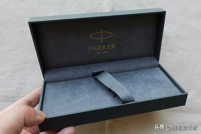 正品派克笔官网，派克笔真假如何辨别（派克世纪豆腐百年限定款钢笔开箱评测）