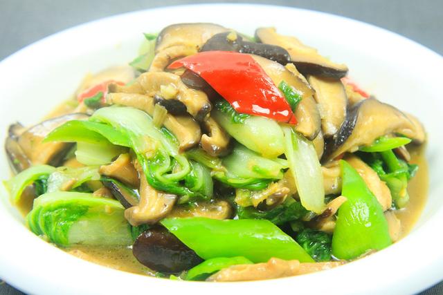 冬季女性养生食谱，冬季女性养生食谱有哪些（建议大家冬天多吃5样）