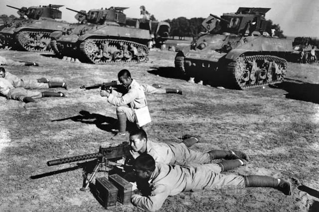 《美人皮包骨》，微信头像，《美人皮包骨》（很多人毕生未能再见面）