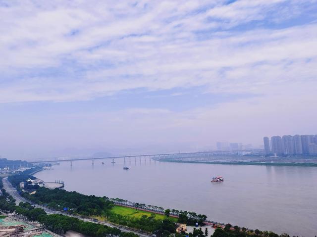 瓯江潮涨潮落时间表，瓯江潮涨潮落时间表2022（只因“云朝朝朝朝朝朝朝朝散）