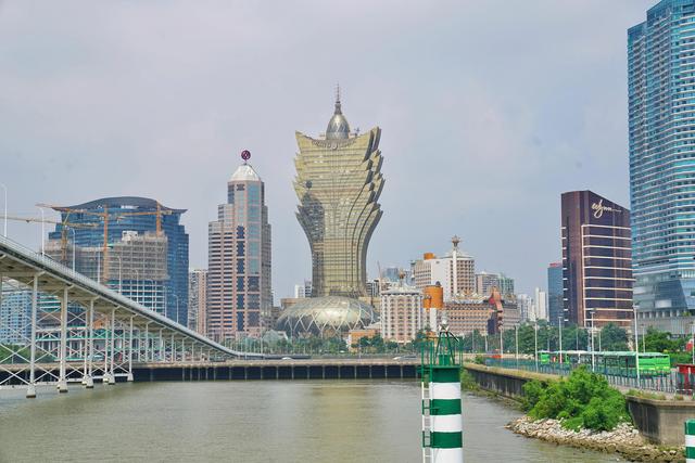 珠海属于哪个市，珠海属于哪个市哪个城市（干净又浪漫的年轻城市——珠海）