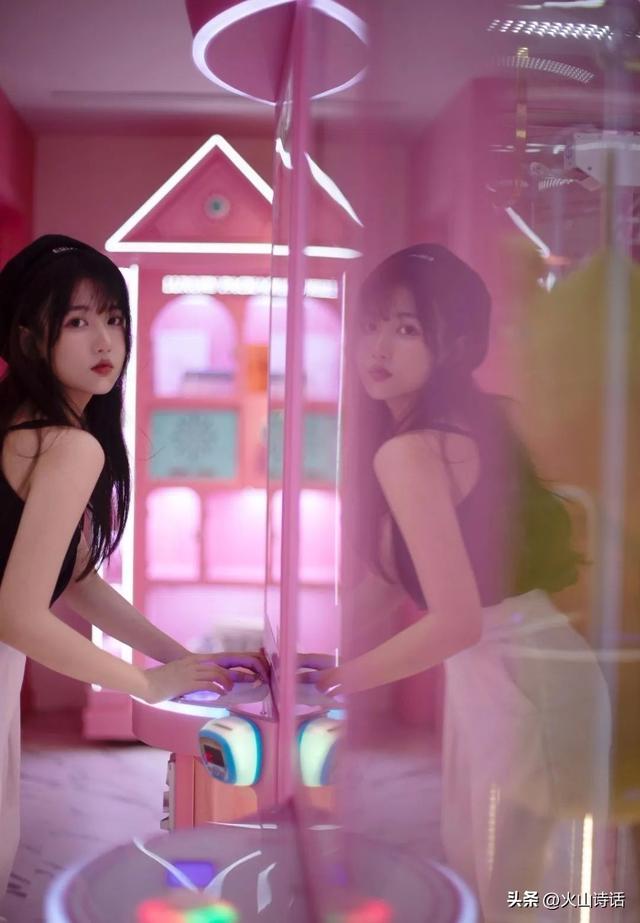 学院风裙子这么搭配秒变校园女神，学院风格裙子（还记得你的初恋吗）