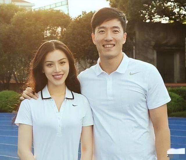 刘翔：和葛天结婚不到一年离婚，二婚娶初恋吴莎，现婚姻状况如何