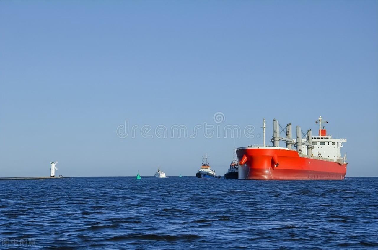 出海捕鱼船员真实收入，出海打鱼的真实工薪是多少（海员普遍月薪几万为何招不到人）