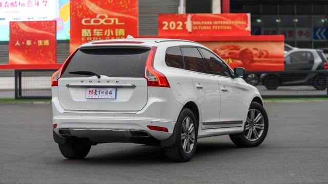 沃尔沃xc60二手车为什么便宜，二手沃尔沃xc60怎么样值得买吗（二手豪华品牌高性价比家用SUV之选——沃尔沃）