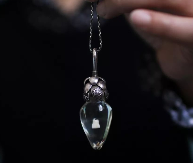 DIY项链的制作，制作手工项链的做法（现在的父母可太会“玩”了）