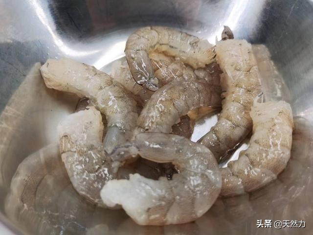虾蒸蛋怎么做好吃又嫩，虾蒸蛋怎么做好吃又嫩好吃（详细的做法和步骤全告诉你）