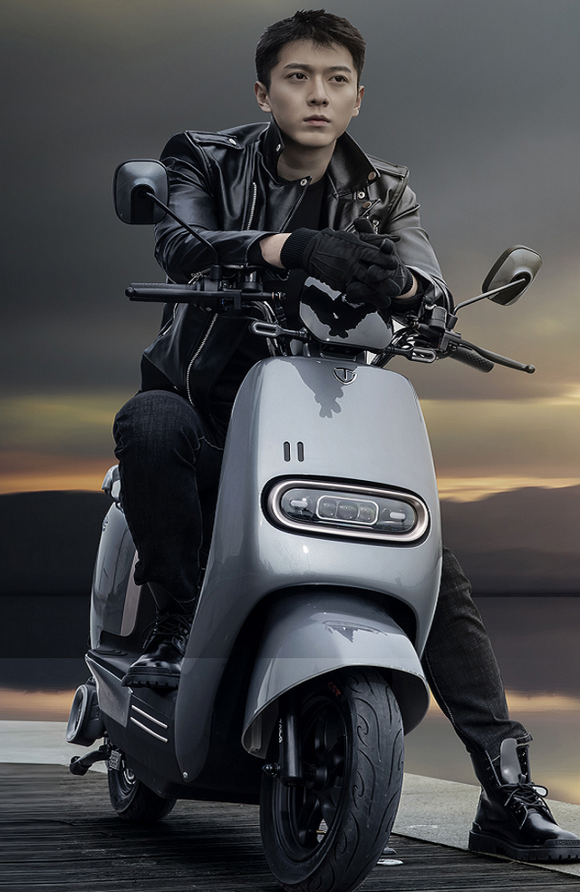 爱玛电动车价格表及图片，爱玛电动车价格表及图片型号（雅迪、爱玛、台铃掀起电动车价格战）