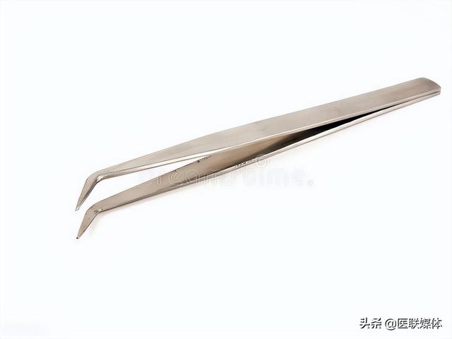 为何不建议女人纹眉，纹眉好吗对身体有害吗（看完再决定要不要去）