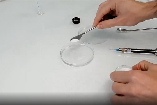 肥皂泡的制作方法，如何制作肥皂泡（如何吹出一年多都不会爆炸的泡泡）