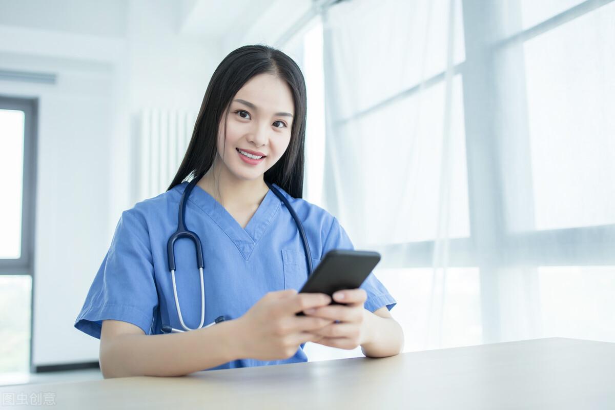 个人专业技术工作小结教师（实用护士工作总结）