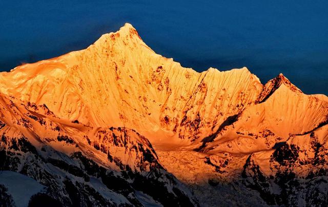 世界上最长的山脉是什么，世界最长的山脉（祖国大好河山欣赏之卡瓦格博峰）