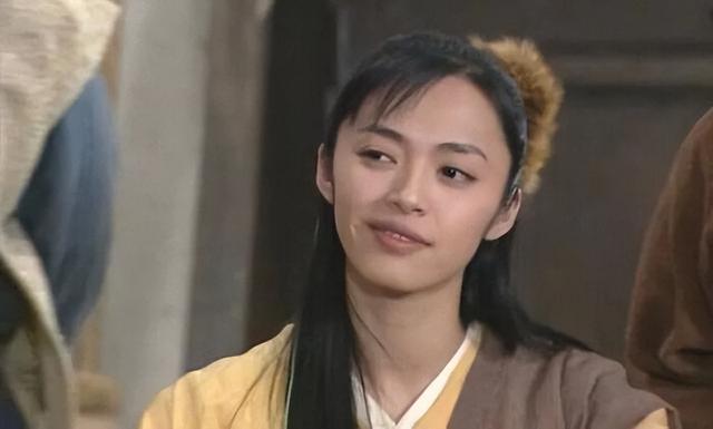 凌潇肃和姚晨怎么回事，凌潇肃为什么和姚晨离婚（两个人的差距一目了然）