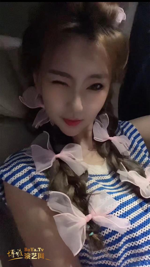 网红音乐达人有哪些，2022全网最受欢迎的前十音乐主播瑶瑶