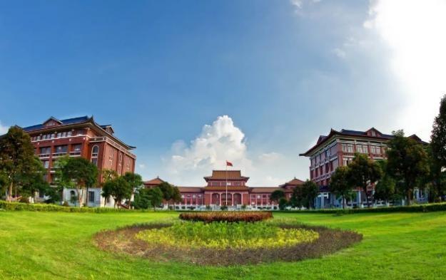 广东舞狮过年，都是“硬核”年俗