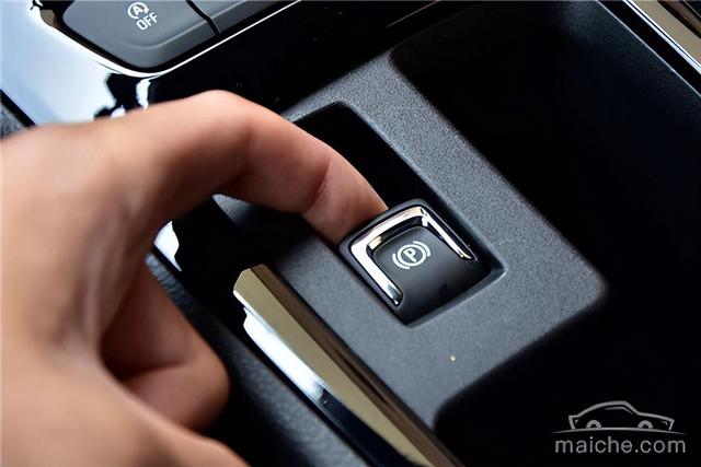 紧急制动是手刹吗，紧急制动是不是手刹（电子手刹有一个功能）