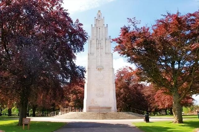 马背上的godiva夫人，我要悄悄画一幅Godiva夫人（愤怒的群众刺瞎了他的双眼）