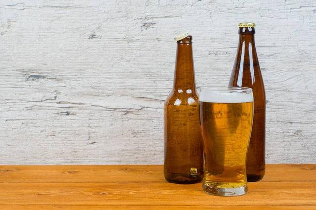 过期食品回收有哪些用处，过期食品可回收吗（提醒：不一定，或可废物利用）