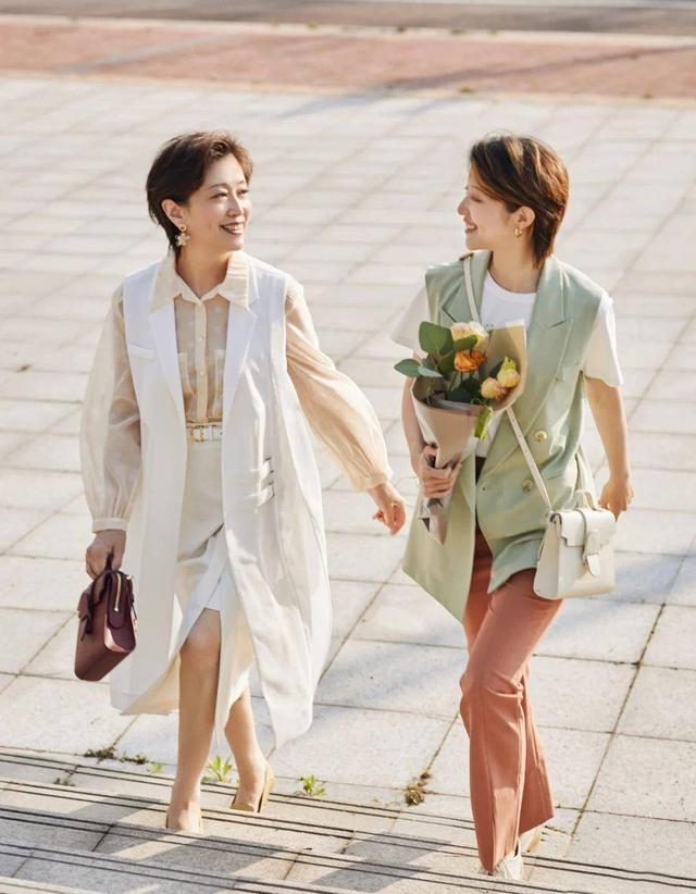 女人应不应该穿高跟鞋，不适合穿高跟鞋的女生（女人过了50岁）