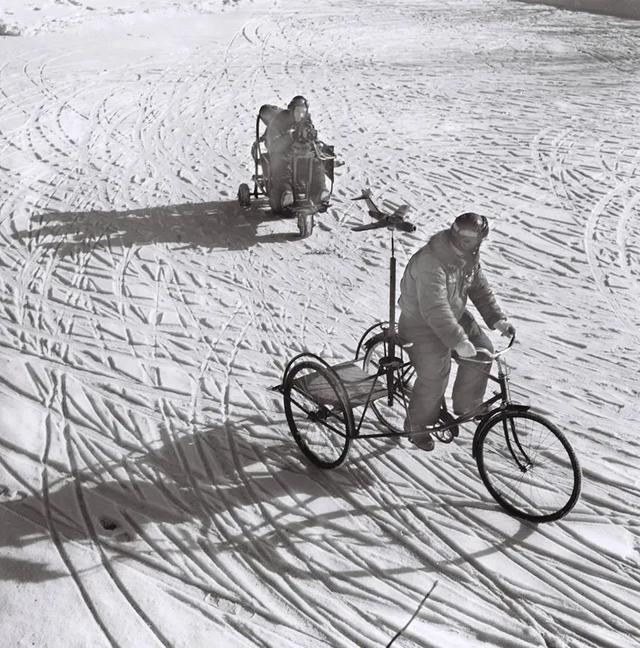 中国人民解放军空军，中国人民解放军空军成立时间（人民空军，生日快乐）