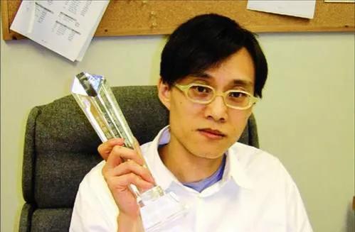 徐濠萦的店，徐濠萦的店全部倒闭还欠钱（她为什么嫁给了丁子高）