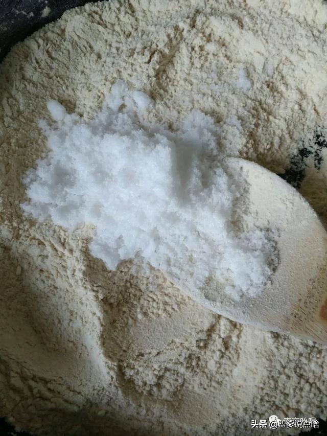 干面怎么炒，生炒面怎么做（流行老南京的炒干面硬通货恩正哦~）