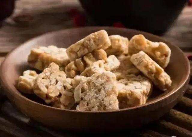 大亚湾哪里有买惠州特产的特产，惠州当地特产（惠州5大另类美食小吃）