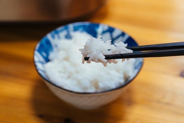 ptfe和特氟龙的区别，ptfe和特氟龙的区别是什么（到底是买国产还是进口）