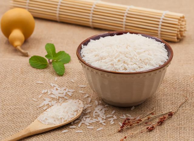 黄金大米的危害，劣质大米的危害（“黄金鲍”加硼砂可使器官衰竭）