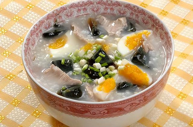 超市散装八宝粥怎么煮，八宝粥材料是哪八种（一看就是厨房小白）