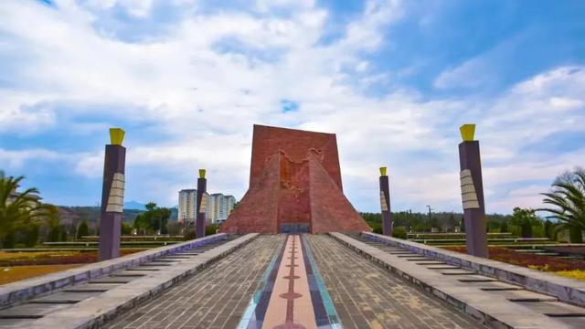 腾冲旅游攻略计划，腾冲旅游路线行程安排攻略（坐着公交游腾冲）