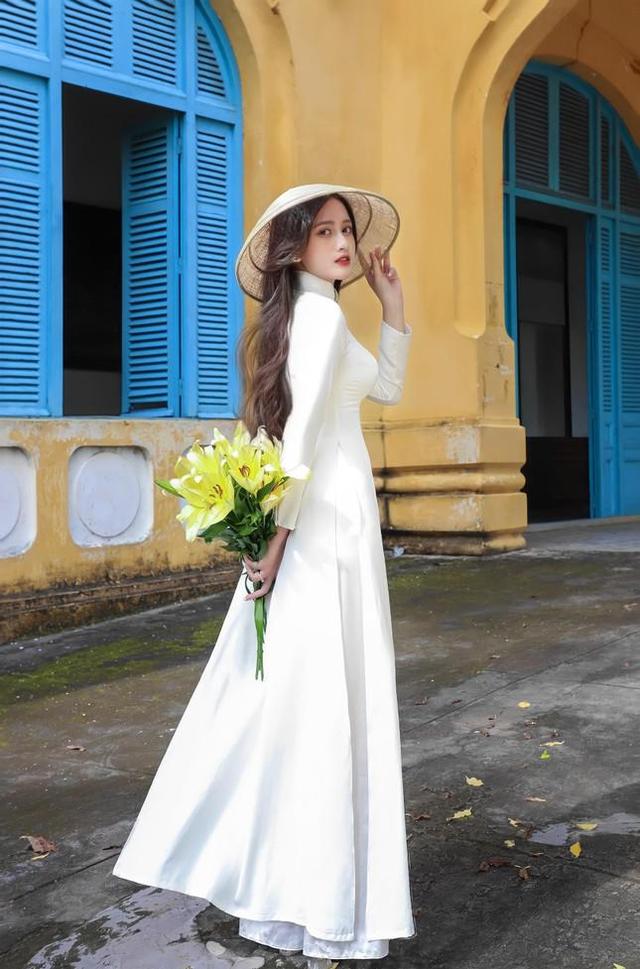 青春靓丽形容什么年纪的女人，形容各个年龄段女人漂亮的词语（女人一生中最美的年纪）