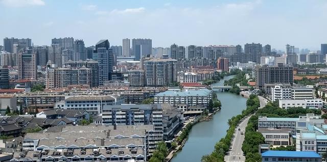 我国四个直辖市是哪四个，我国的四个直辖市分别是哪些（我国行政区划有哪些不合理的地方）