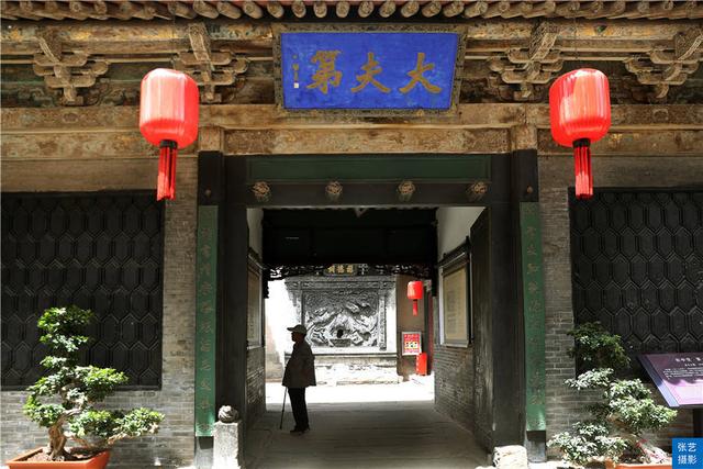 乔家大院在哪里，山西乔家大院（山西乔家大院5A景区降4A）