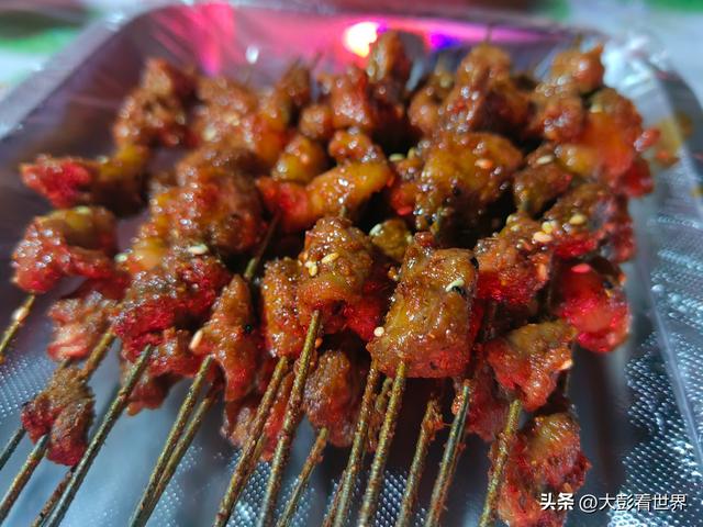 腾格里沙漠攻略，腾格里沙漠旅游攻略（见过腾格里沙漠的一年四季吗）