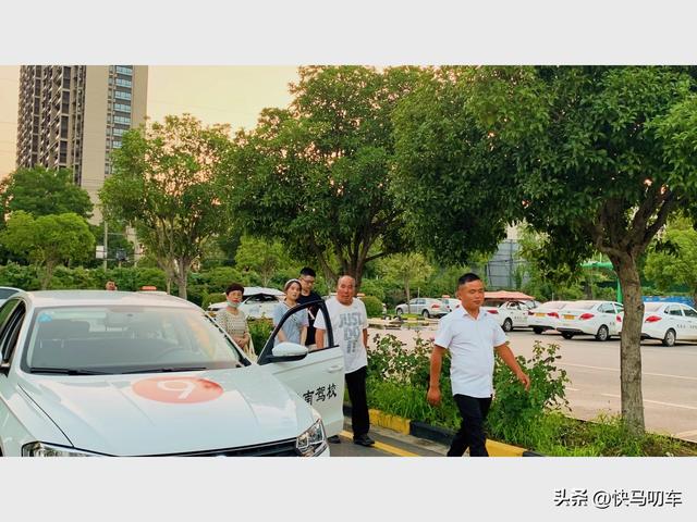 科目一没过重新考需要缴费吗，科目一过了没缴费（考驾照的8大热门问题）