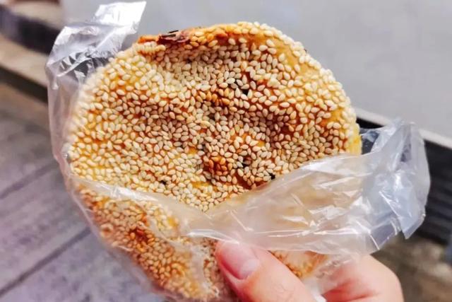 芋饺的做法比例，做芋饺的比例窍门（想赖在这个“小吃内卷地”吃到撑）