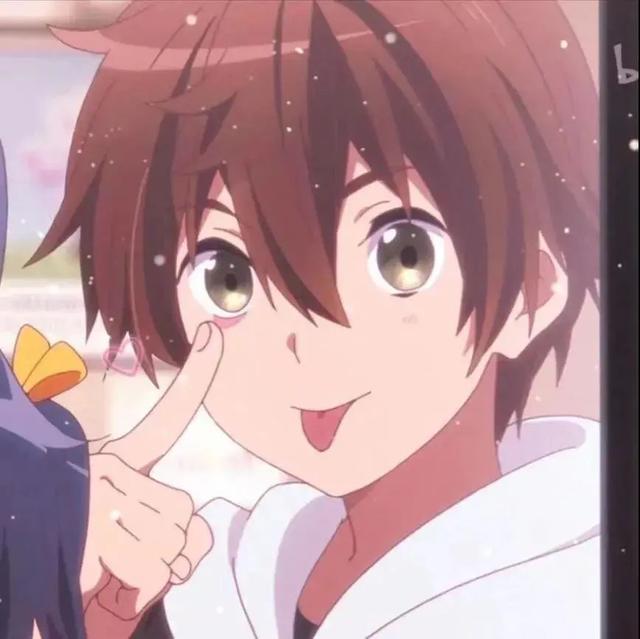 中二病女生特点，中二病也要谈恋爱／动漫女生头像微信（精选中二病也要谈恋爱动漫情侣头像大全）