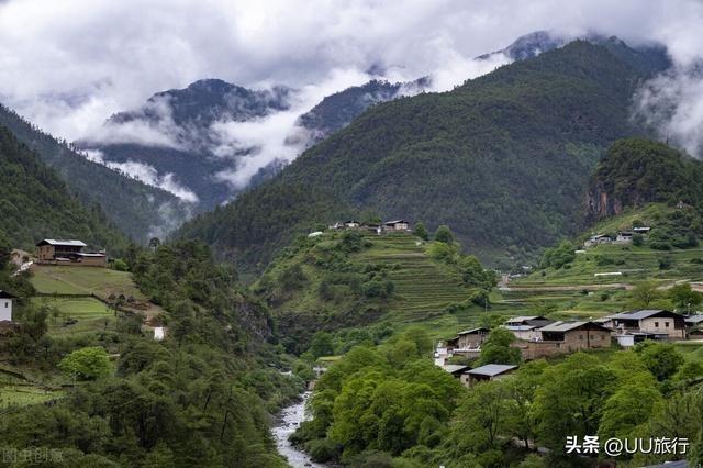 香格里拉必去4个景点，香格里拉十月份必去4个景点（一条环线串联香格里拉所有的核心美景）