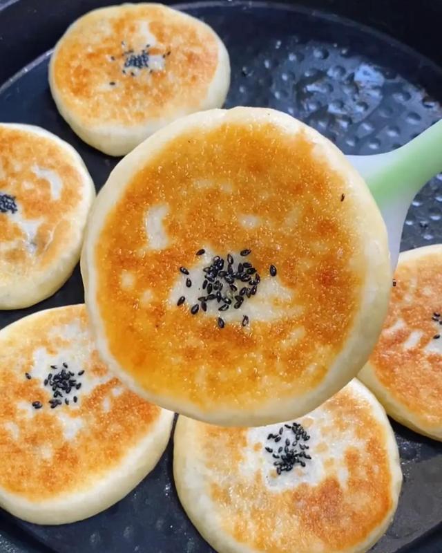 豆沙酥饼正宗做法，豆沙酥饼这样做