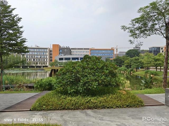 八英寸等于多少厘米，十英寸等于多少厘米长度（Fold+全面评测）