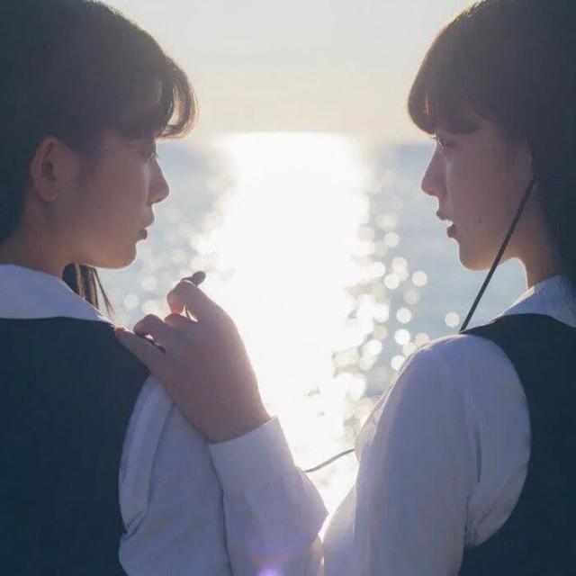 又酷又帅又霸气的闺蜜头像，帅气，超酷！五人闺蜜头像。微信（多人姐妹头像丨闺蜜头像）