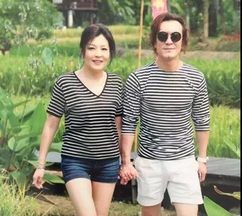 哈文改嫁的丈夫是谁，李咏妻子哈文现状（丈夫李咏病逝三年没有再嫁）