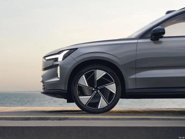 volvo是什么牌子的车，volvo是什么档次的车（沃尔沃的新旗舰SUV）