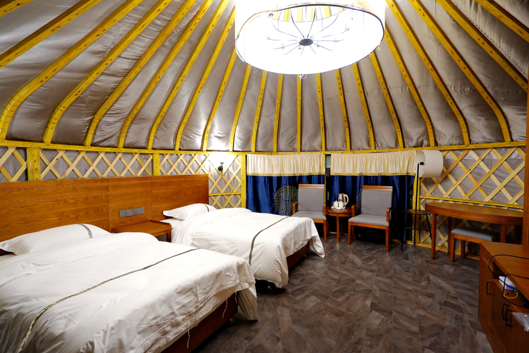 巴音布鲁克(巴音布鲁克) - 悦闻天下