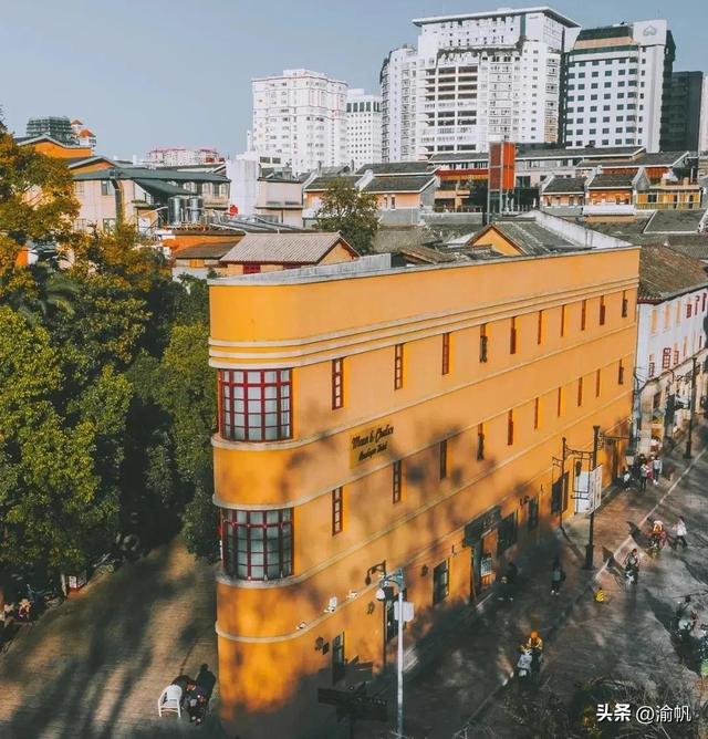 昆明最有名小吃一条街，昆明美食街最值得去的（昆明老街带你体验不一样的春城）