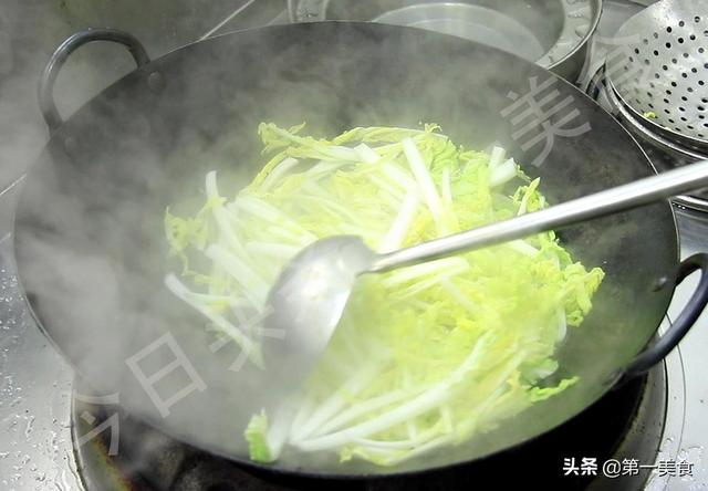 家常小美食的做法，美食小吃家常做法（千菜万菜不如白菜）